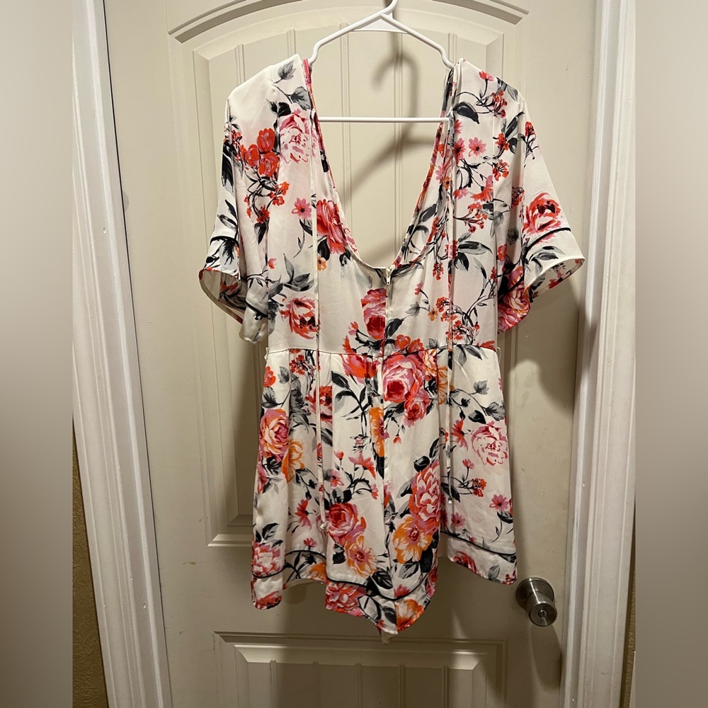 Trixxi floral romper